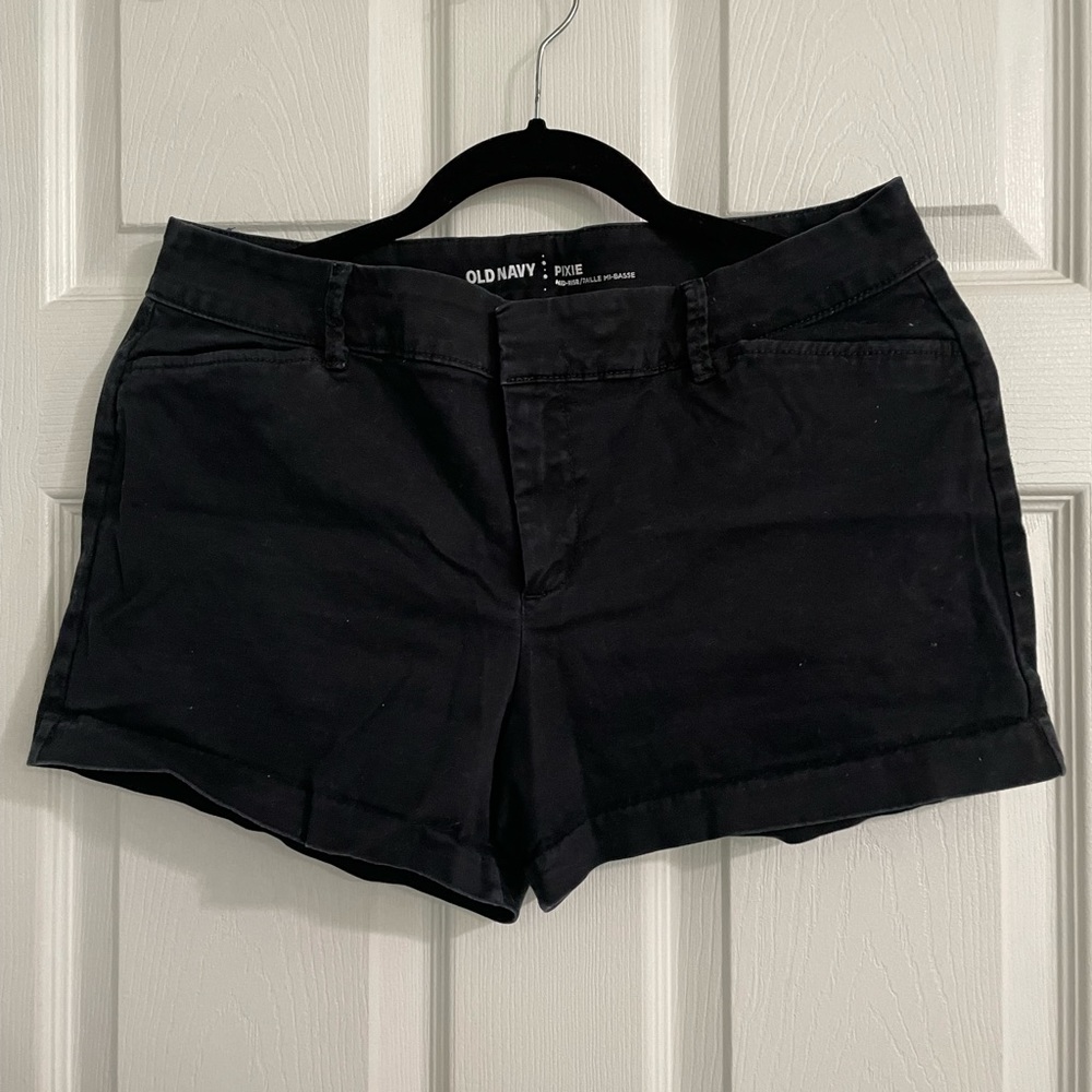 Women’s Old Navy Black Pixie Short